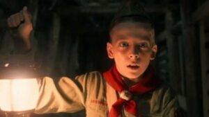 Henry nella grotta (da Stranger Things)