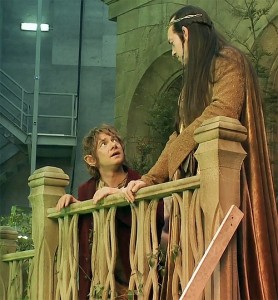 Film: una scena da "The Hobbit": Bilbo ed Elrond